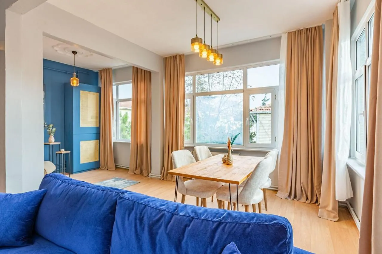 Modern Home In Fatih Near Historical Landmarks Istanbul Lägenhet