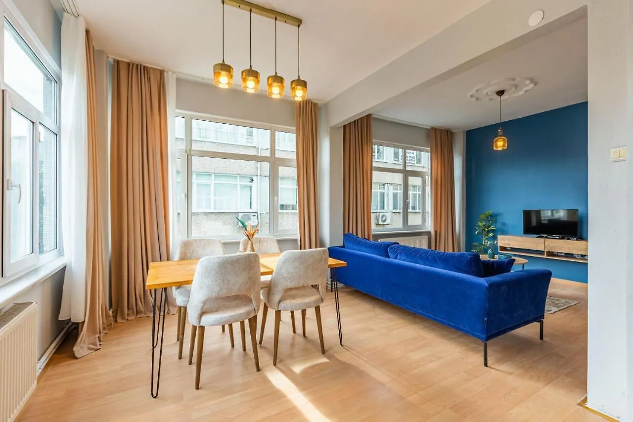 Апартаменты Modern Home In Fatih Near Historical Landmarks Стамбул