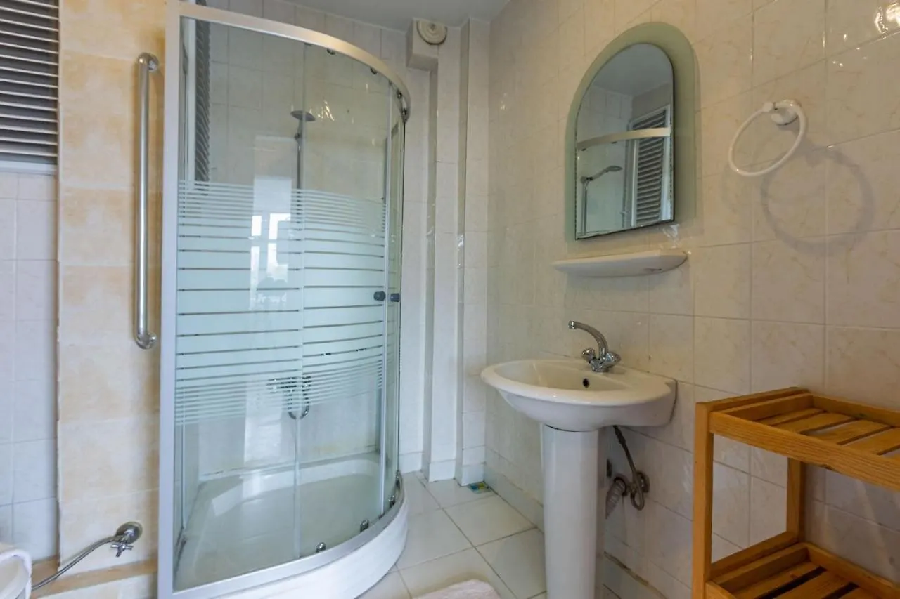 Modern Home In Fatih Near Historical Landmarks Стамбул